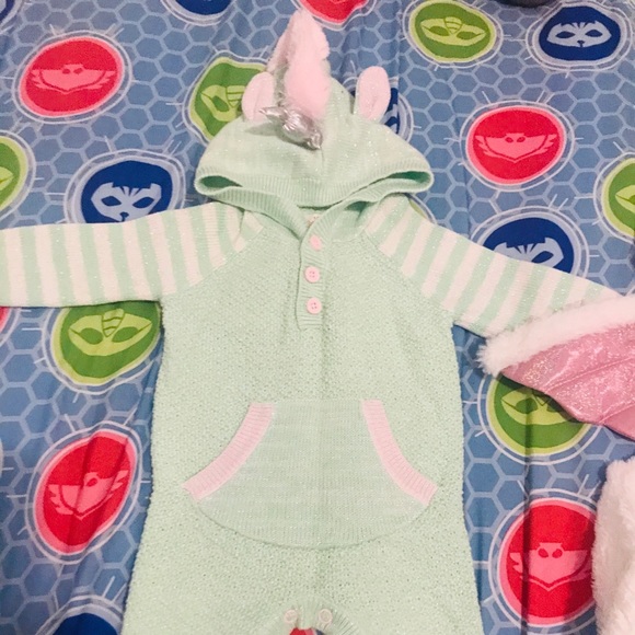 Baby girl sweater 6months 9.6/10 - Picture 3 of 5